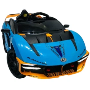 القلاف_للدراجات_النارية_ سيارة أطفال كهربائية من طراز "cb706 - 268" لمسات سوداء وملصقات وشاشة رقمية من طراز "cb706 - 268" لمسات سوداء وملصقات وشاشة رقمية خلف المقود، مصورة على خلفية بيضاء. _دراجة_نارية